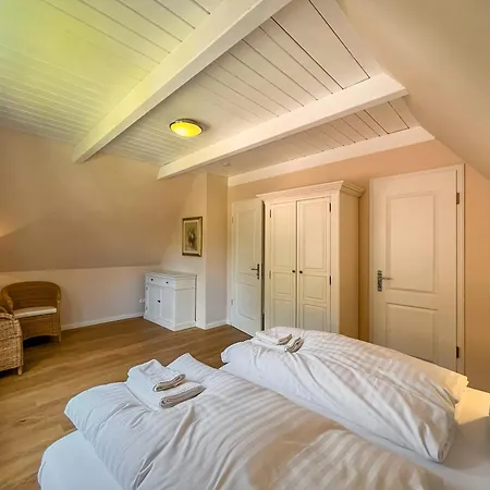 Ferienhaus Fischerhaus In *